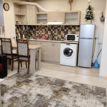 Lily'S Apartment Γιερεβάν Εξωτερικό φωτογραφία
